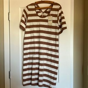 NWOT Pact organic cotton dress. Twist back.